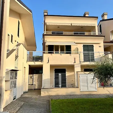 Casa Anselmo דירה לואנו